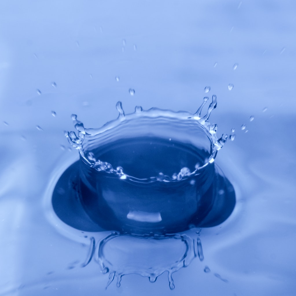 water splash photography